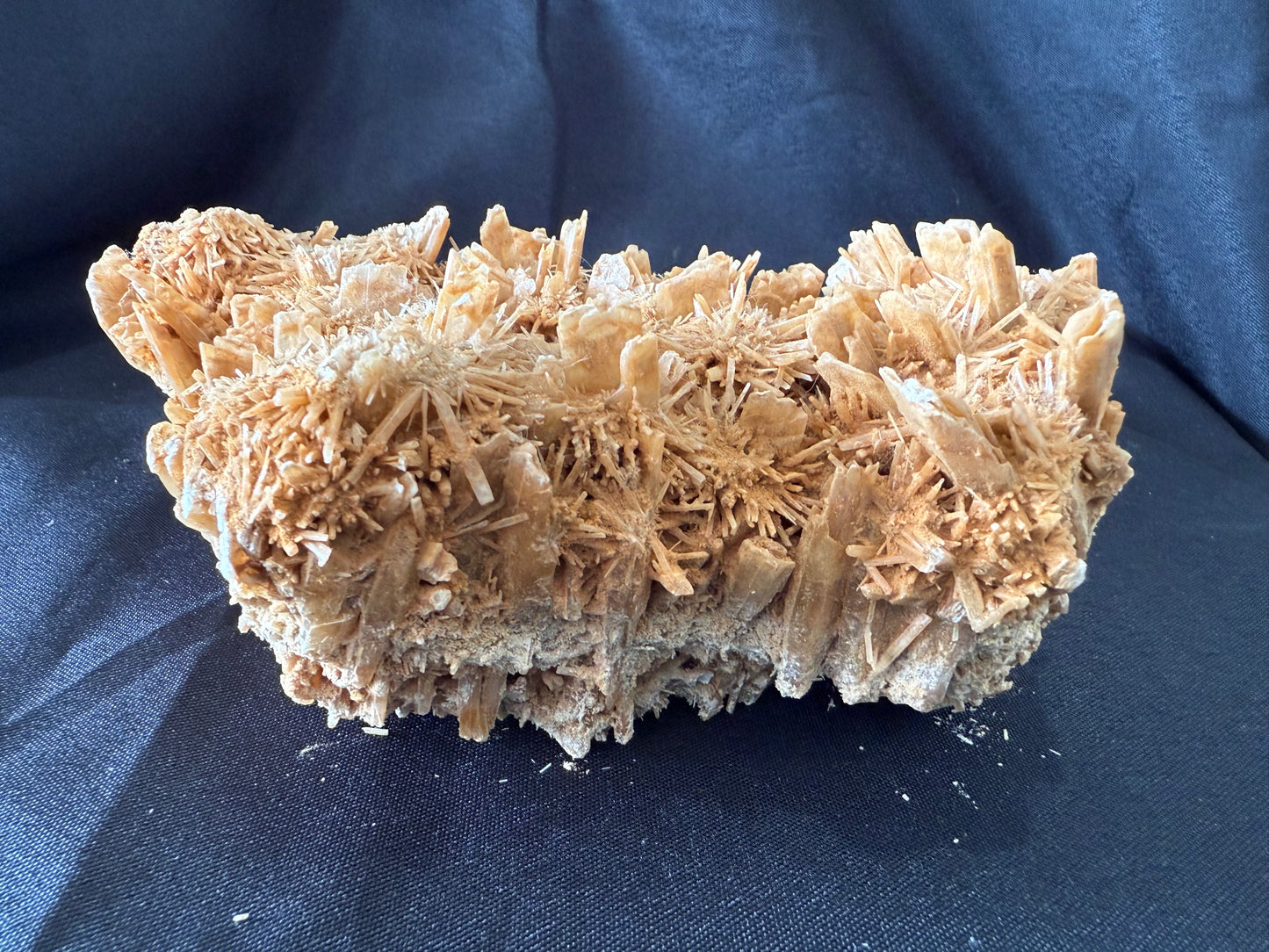 Raw gypsum (Australian selenite )