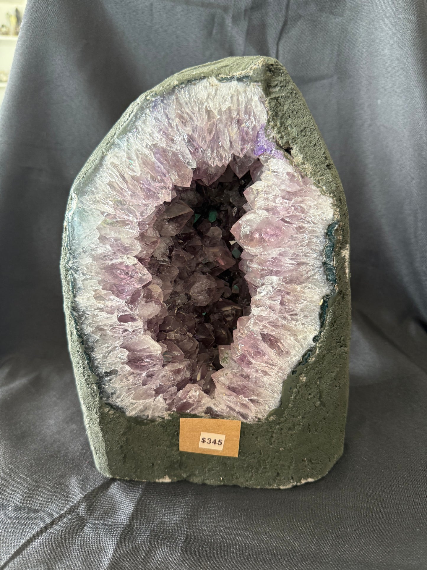 Amethyst cave (portal)