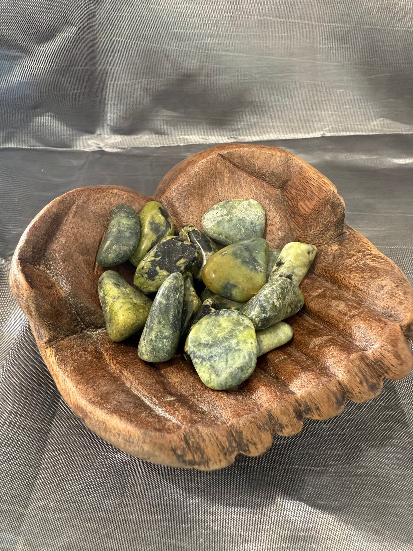 Serpentine tumbled stone