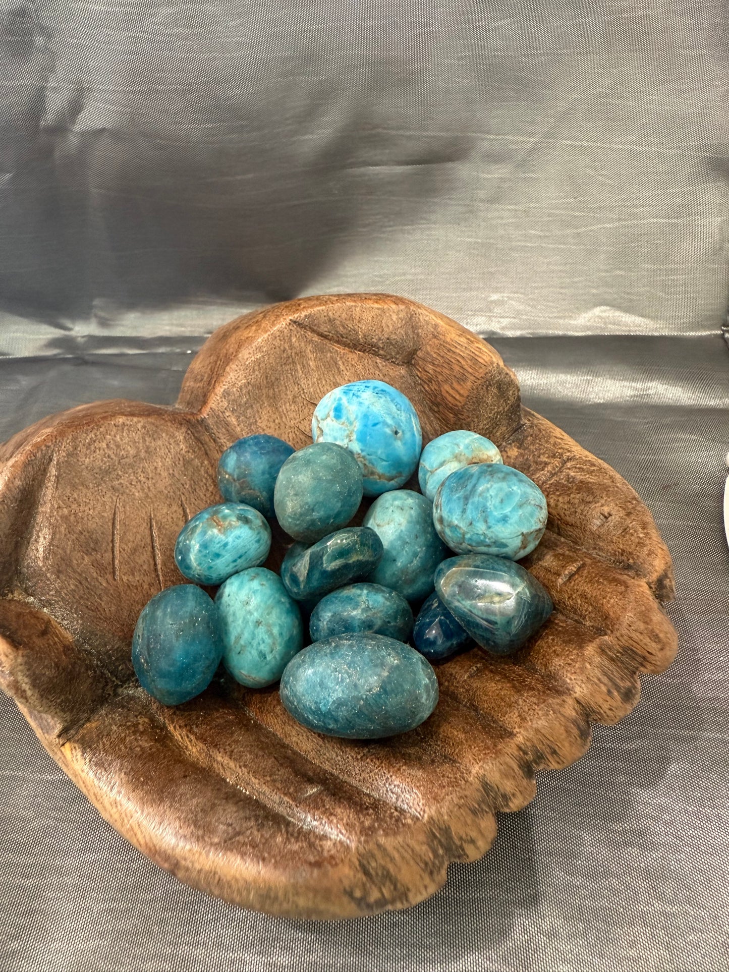 Apatite tumbled stone