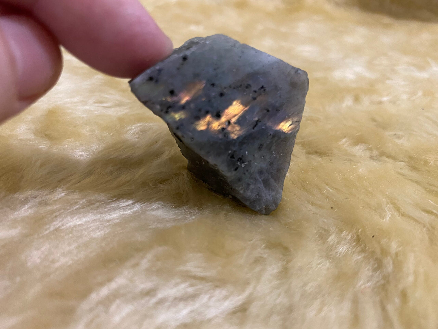 Labradorite slab (D grade)