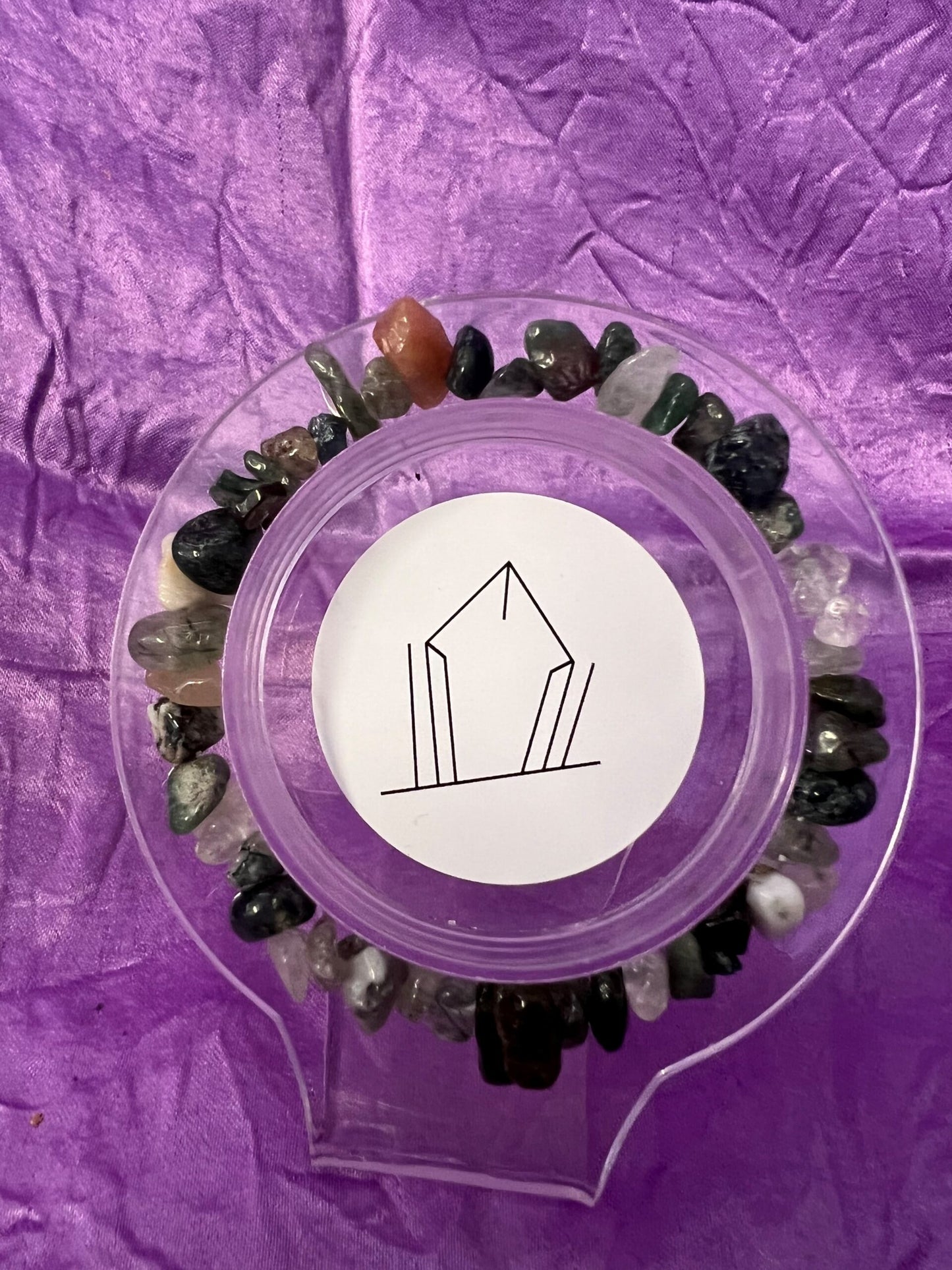 Gemstone chip bracelet.