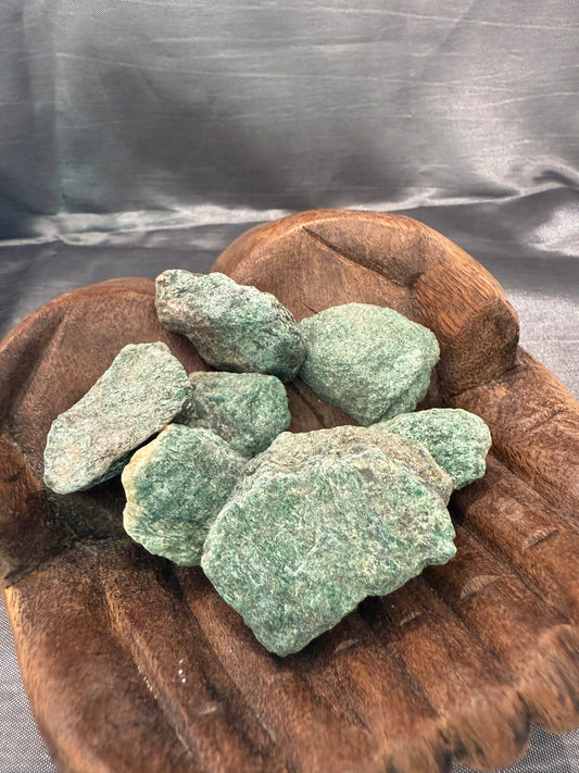 Fuchsite raw stone