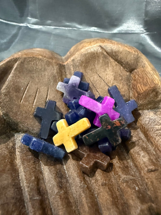Mini gemstone cross carving