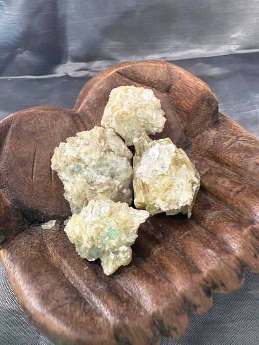 Golden Mica raw stone