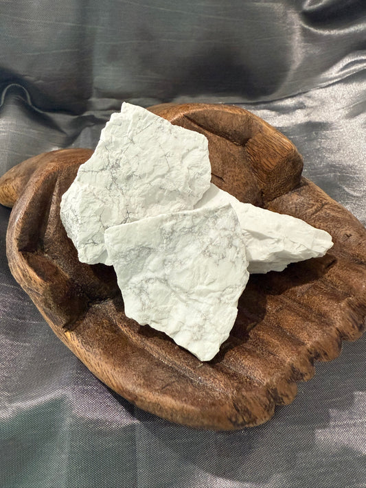 Howlite raw stone