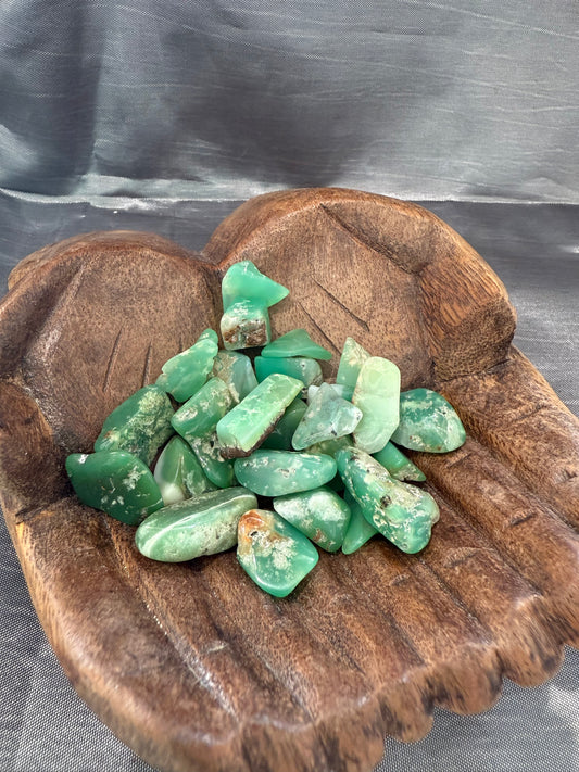 Chrysoprase semi tumbled stone