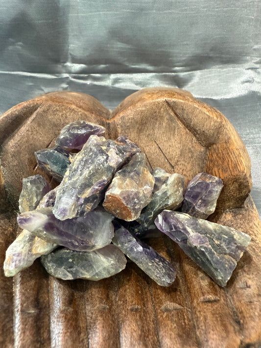 Chevron Amethyst raw stone (small)