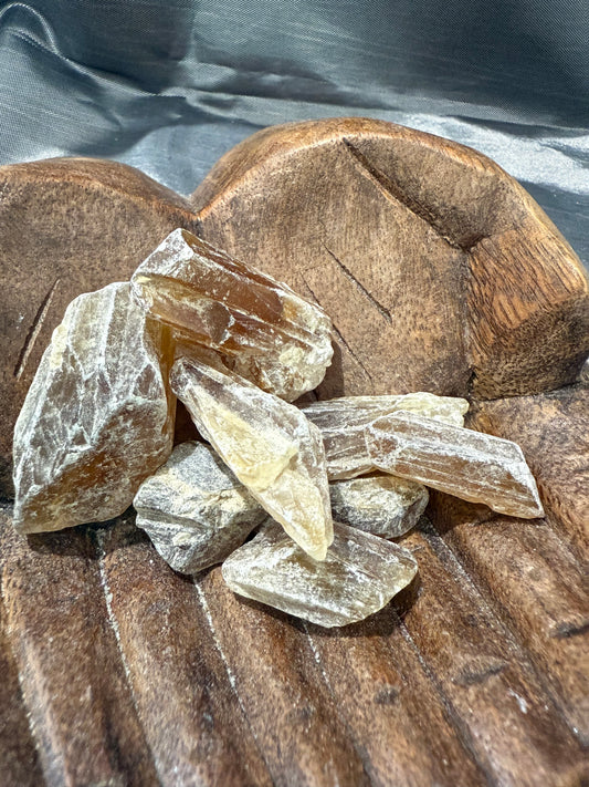 Amber Calcite raw stone