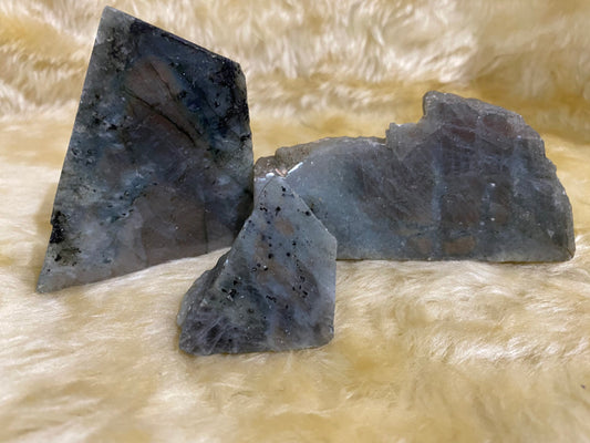 Labradorite slab  (D grade)